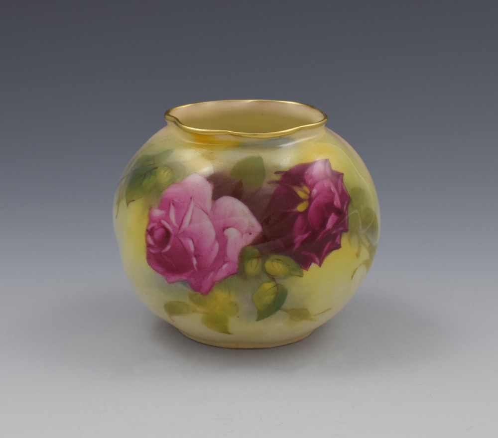 Royal Worcester Rose Painted Vase By Millie Hunt 1925 G161