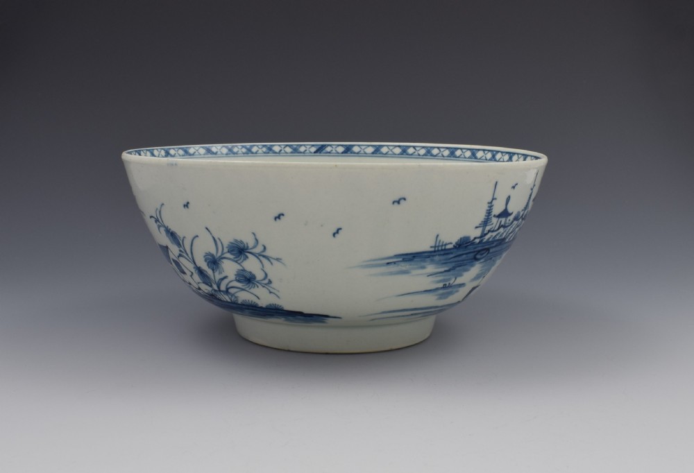 First Period Worcester Rock Strata Island Large Punch Bowl c.1775 View IV