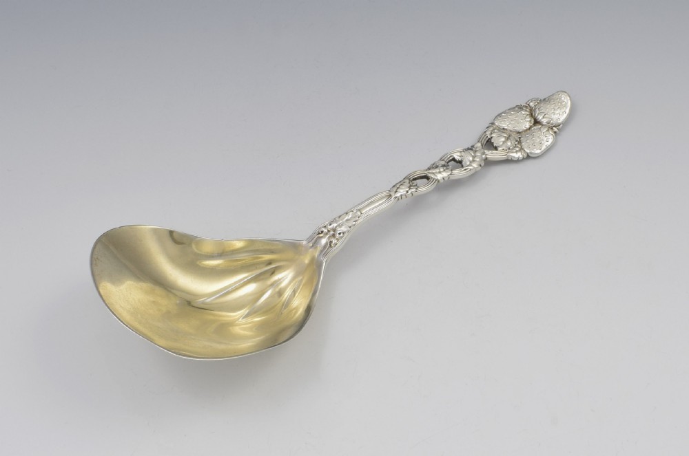Unusual Tiffany Sterling Silver Strawberry Serving Berry Spoon View IV