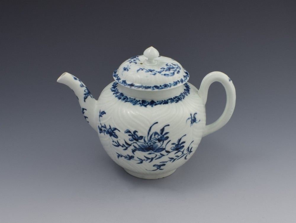 First Period Worcester Porcelain Feather Moulded Teapot View IX