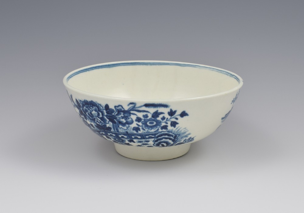 First Period Worcester Porcelain Slop Bowl Fence Pattern c.1770 View III
