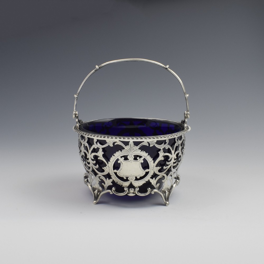 Pretty Edwardian Pierced Silver Sugar Basket / Bonbon Dish Bowl