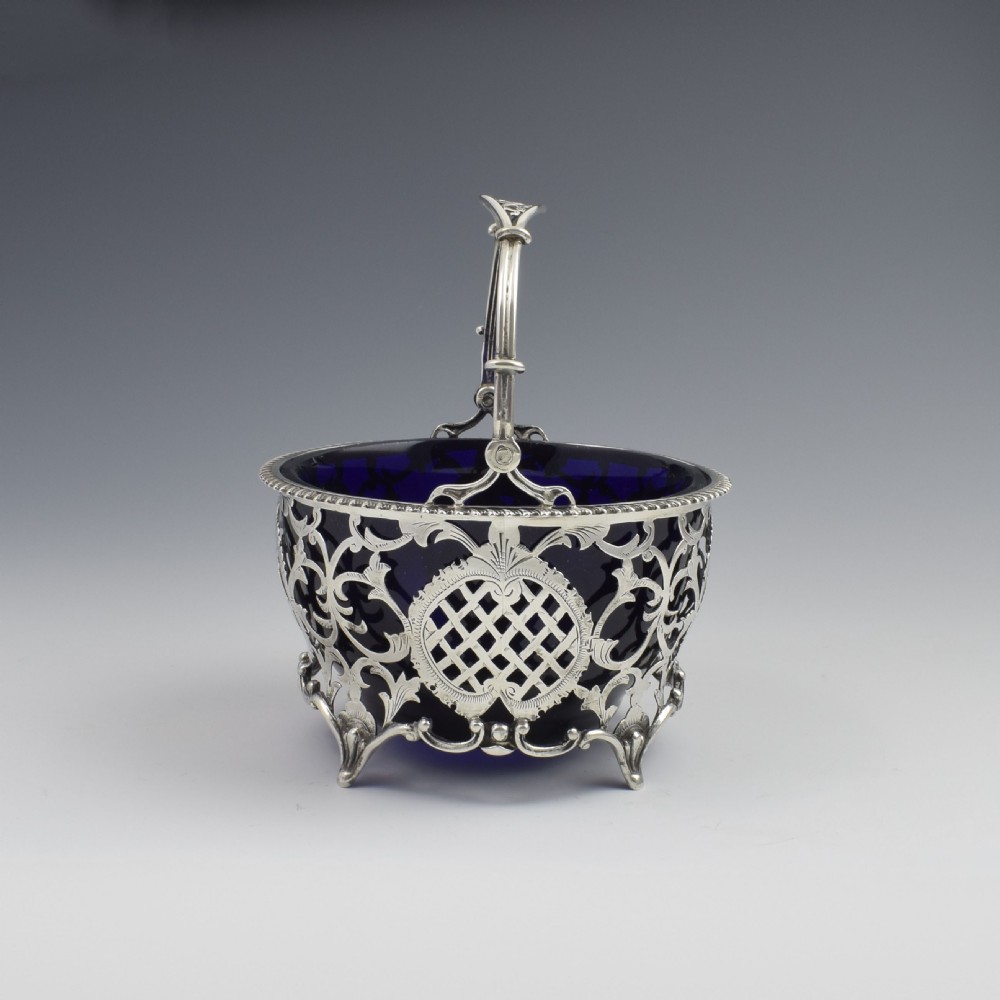 Pretty Edwardian Pierced Silver Sugar Basket / Bonbon Dish Bowl View III