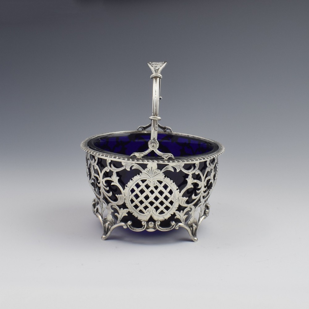 Pretty Edwardian Pierced Silver Sugar Basket / Bonbon Dish Bowl View V