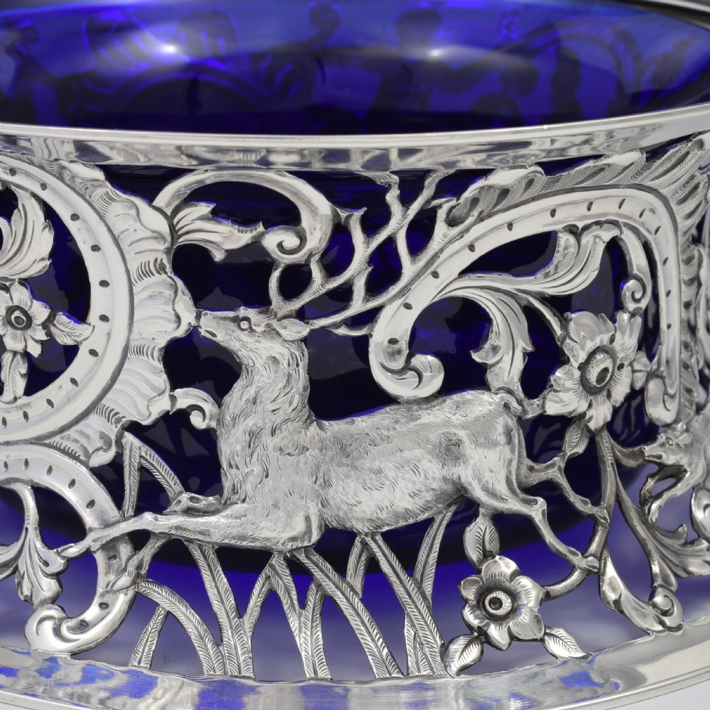 Large Victorian Irish Silver Dish (Potato) Ring Wakely & Wheeler Wild Animals View XII
