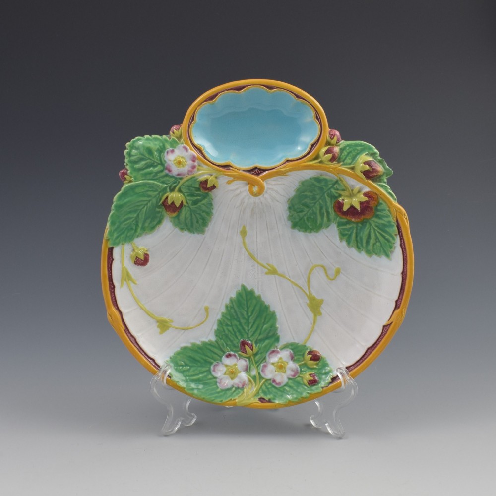 Minton Majolica Strawberry Server Dish White Ground 1872