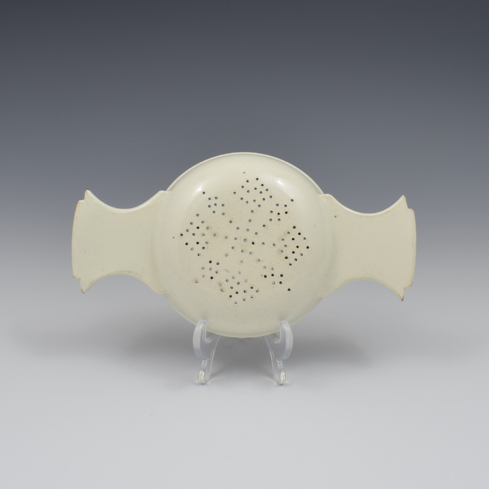 Rare Wedgwood Creamware Lemon Strainer c.1800 View VII