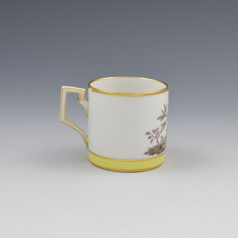 KPM Berlin Porcelain Ornithological Golden Oriole Porcelain Coffee Can View II