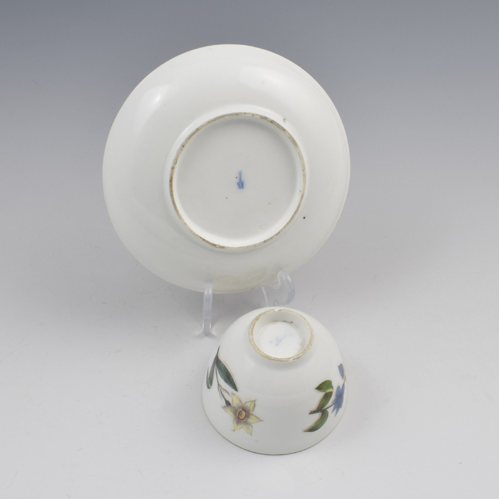 Meissen Botanical Holzschnittblumen Tea Bowl & Saucer c.1740 Woodcut Flowers View VIII