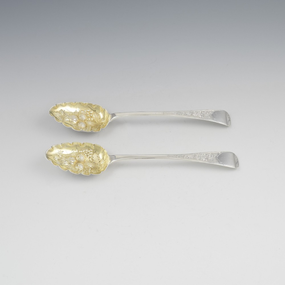 Pair Of Irish Georgian Silver Serving Berry Spoons Dublin 1823 View II