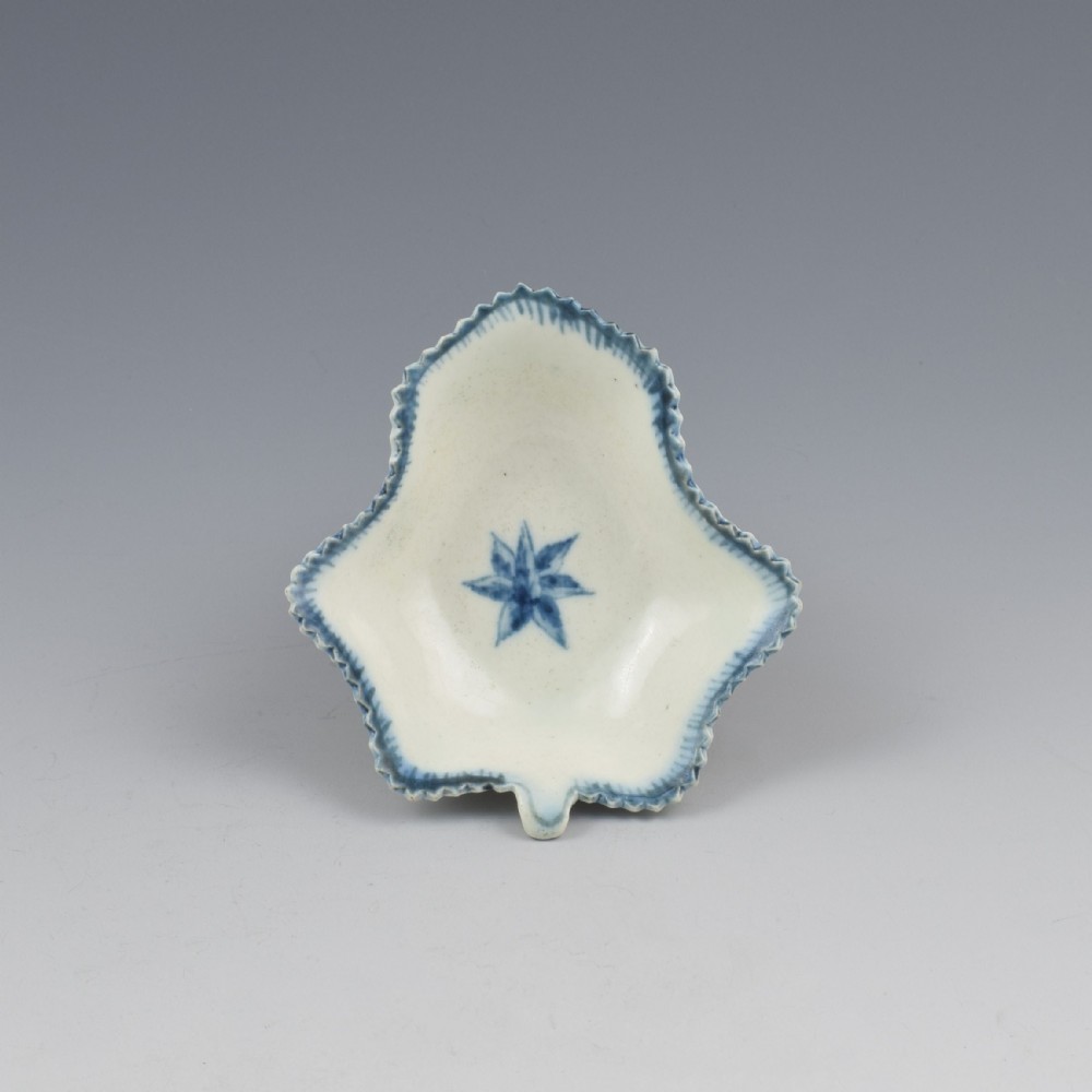 Rare Caughley Porcelain Pickle Leaf Dish Single Flowerhead Pattern 