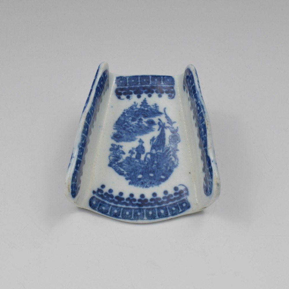 Caughley Porcelain Asparagus Server Fisherman Pattern c.1785 1 View II
