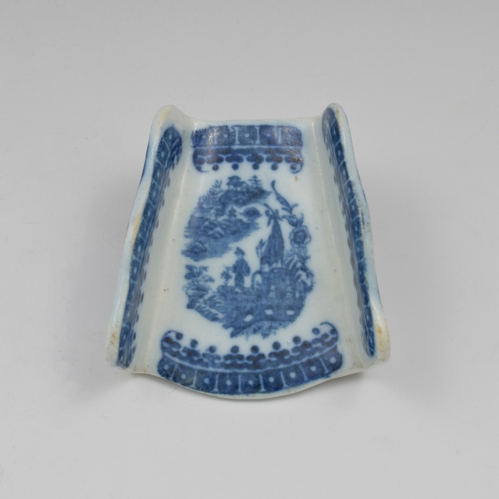 Caughley Porcelain Asparagus Server Fisherman Pattern c.1785 2