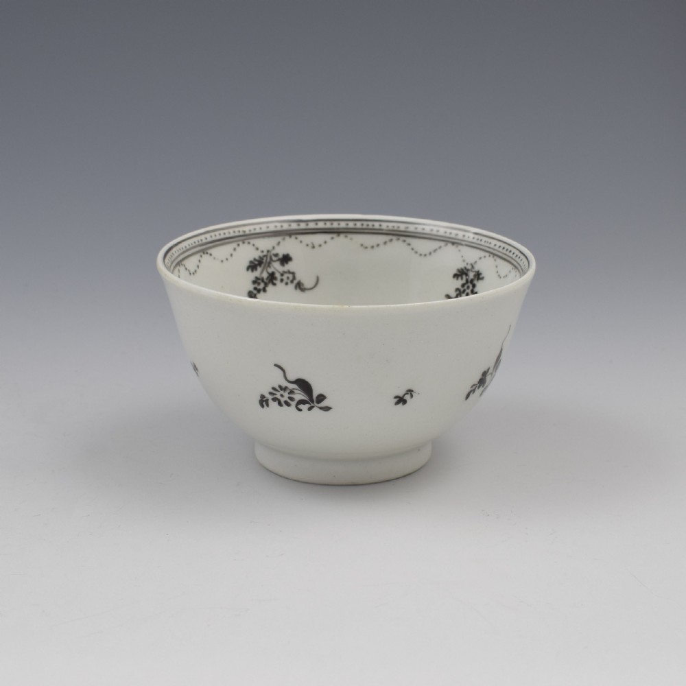 New Hall Porcelain Tea Bowl Pattern 308 Black Enamel Flower Basket c.1790-1800