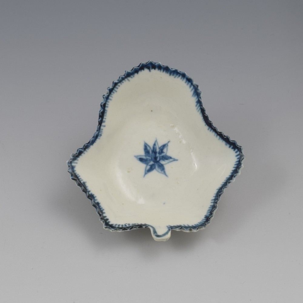 Rare Caughley Porcelain Pickle Leaf Dish Single Flowerhead Pattern 