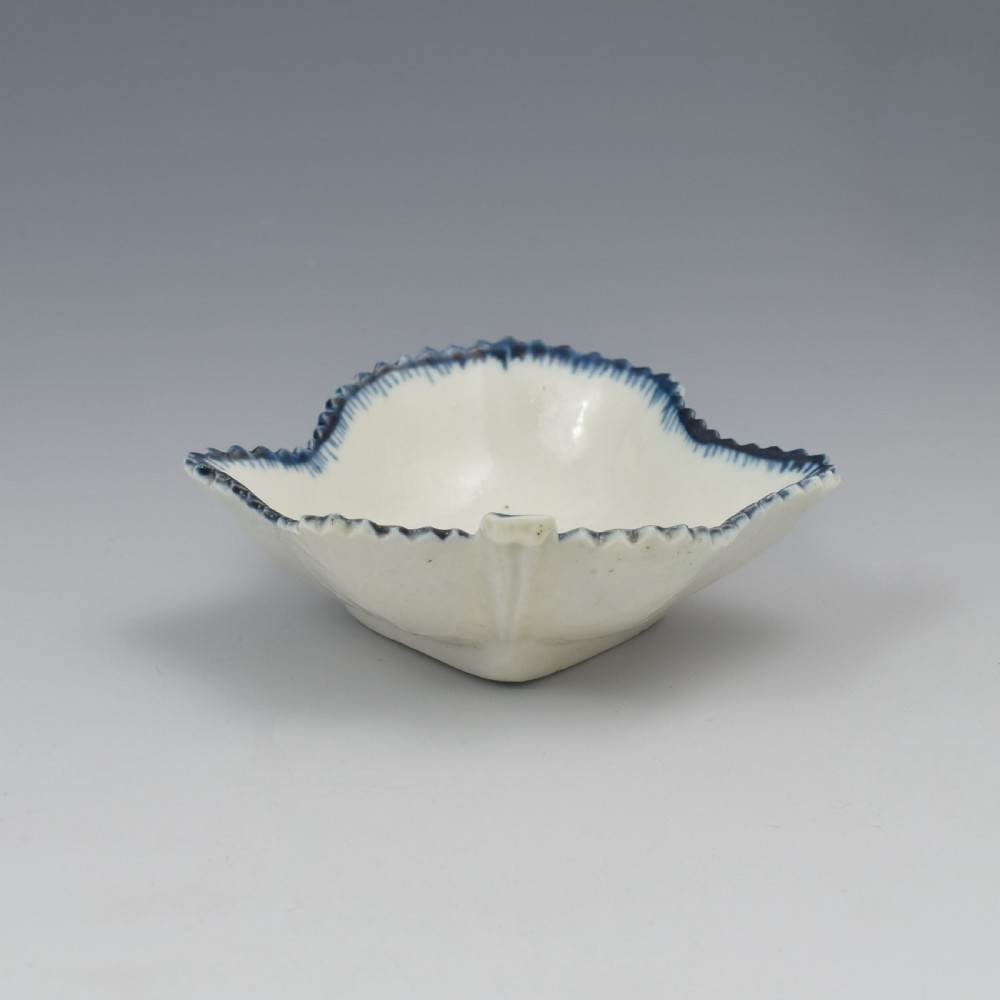 Rare Caughley Porcelain Pickle Leaf Dish Single Flowerhead Pattern  View III
