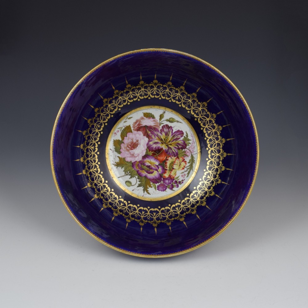 Large Chamberlain Worcester Porcelain Punch Bowl c.1816-1820 View IV