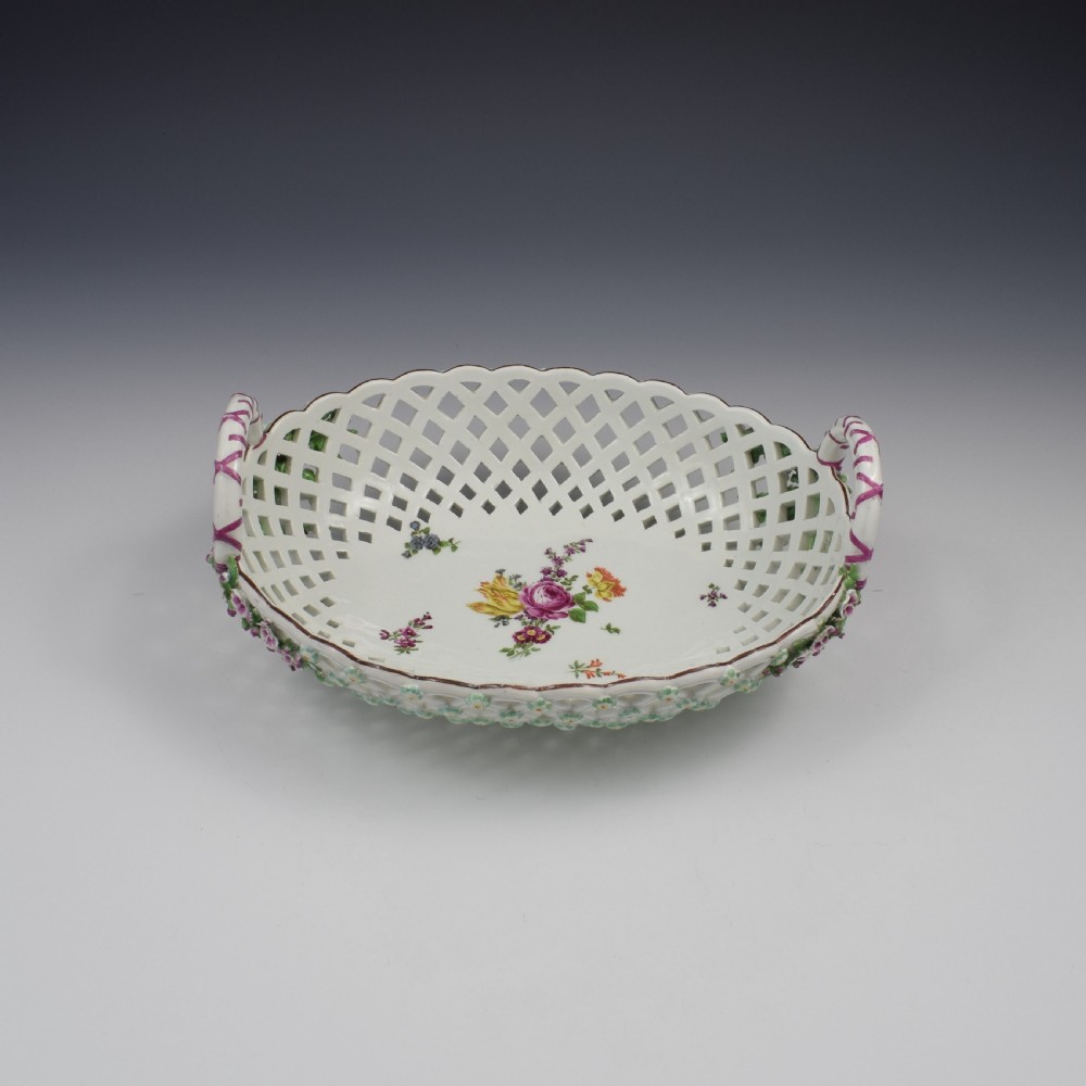 Fine Large Chelsea Red Anchor Porcelain Basket c.1750-1758