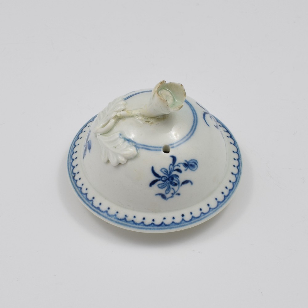 First Period Worcester Porcelain Waiting Chinaman Coffee Pot & Cover c.1770 View VI