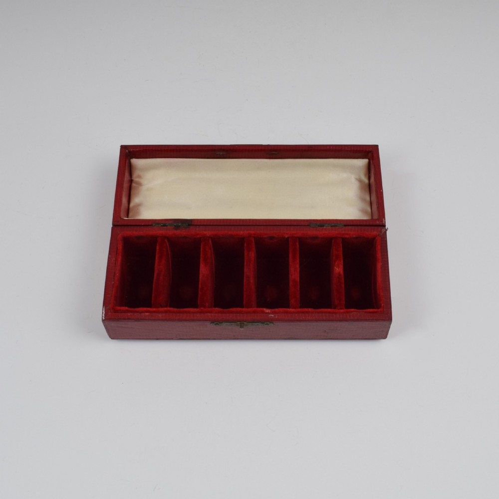 Victorian Cased Set Of Six Silver Napkin Rings View VII