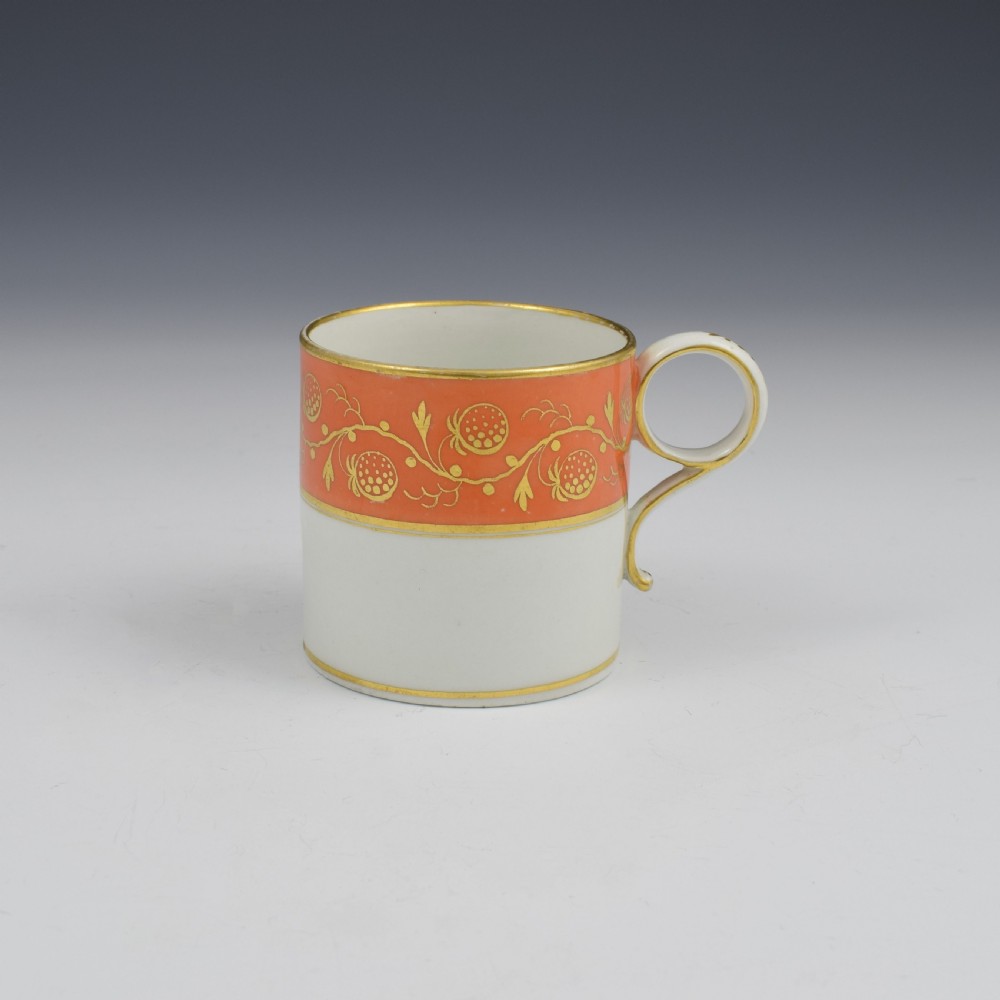 Barr Period Worcester Porcelain Strawberries Coffee Can c.1805