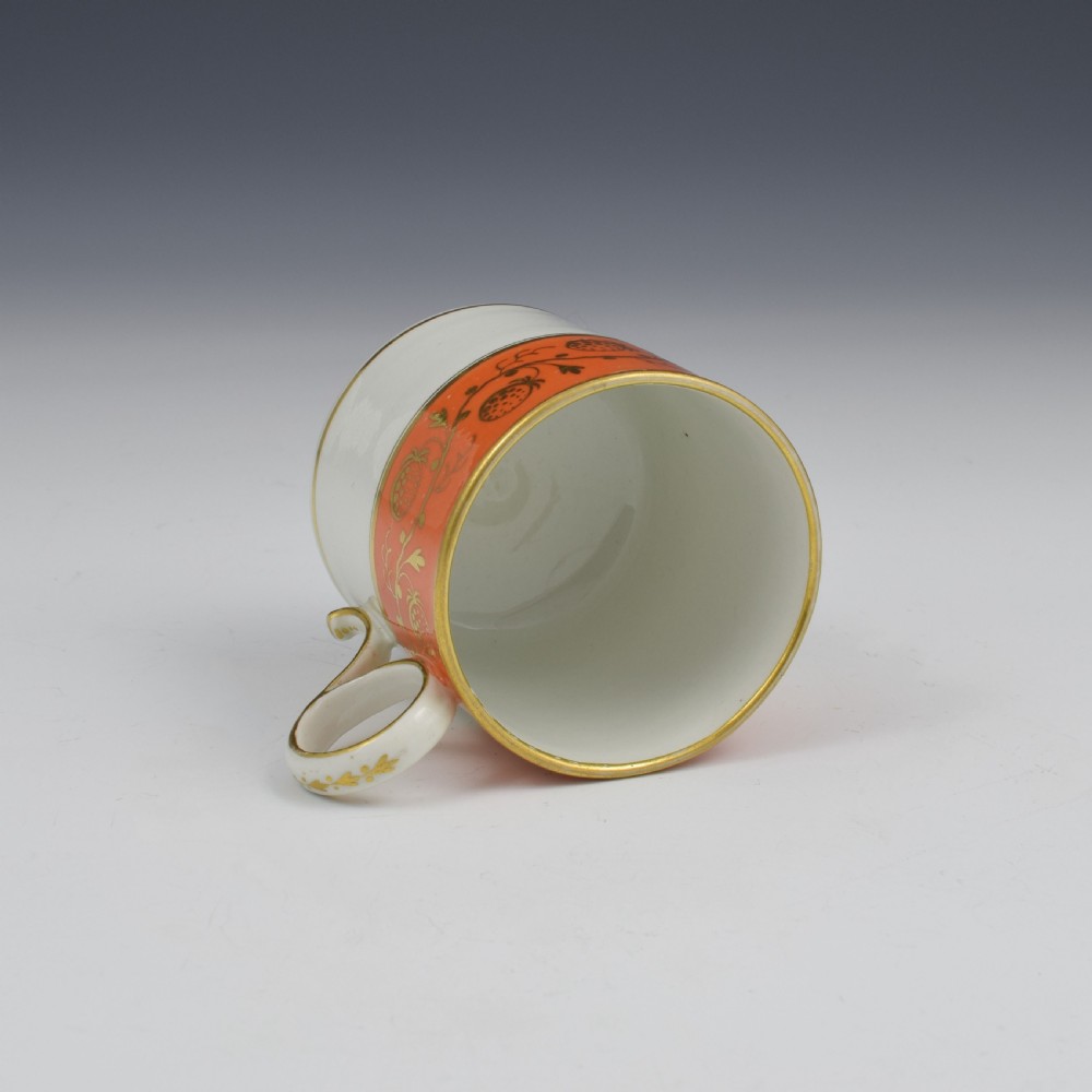 Barr Period Worcester Porcelain Strawberries Coffee Can c.1805 View VI