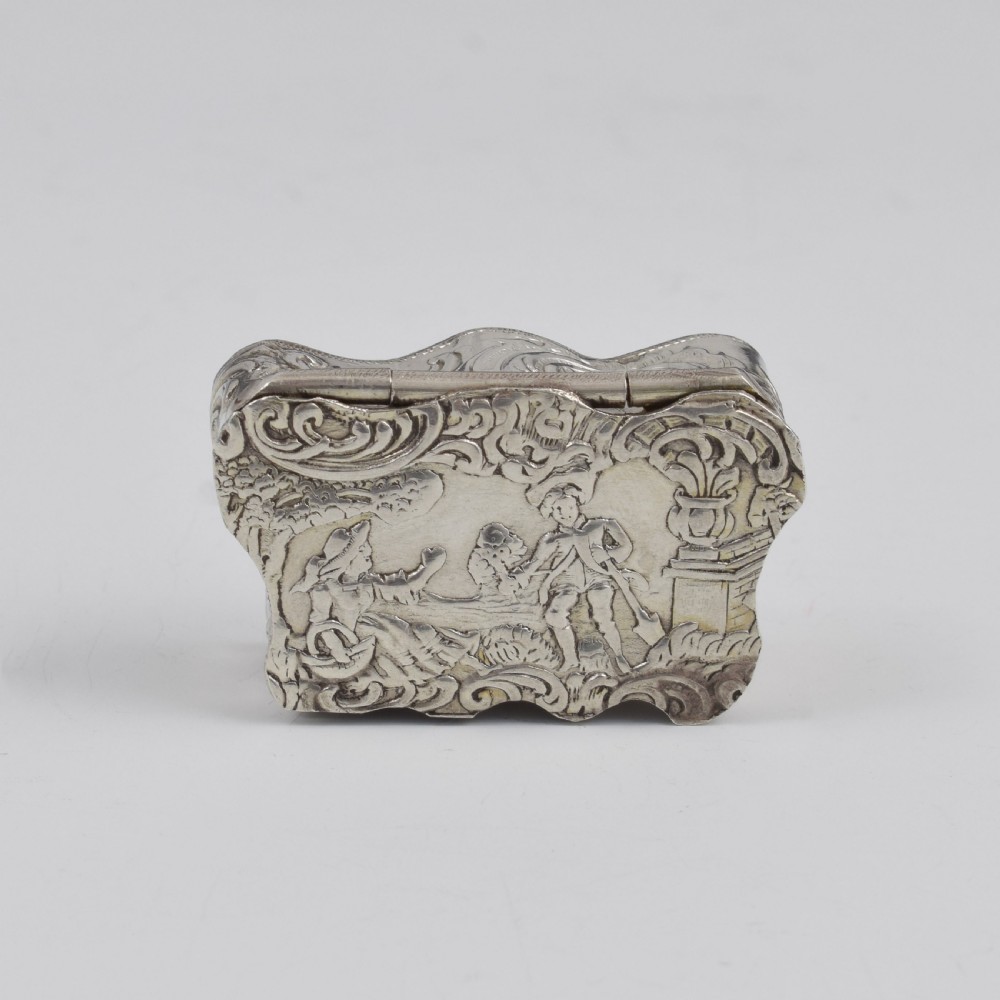 Edwardian Embossed Dutch Miniature Silver Pill Box 