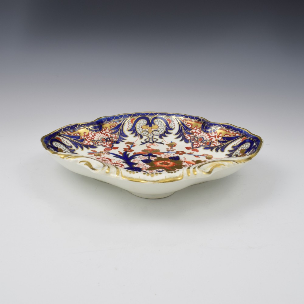 Georgian Derby Porcelain Imari King's Pattern Shell Dessert Dish c.1815 View IV