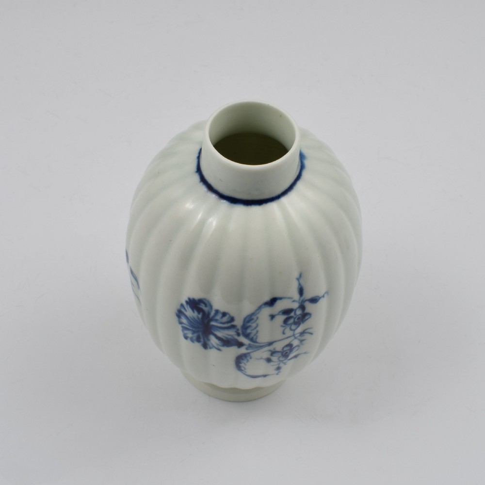 First Period Worcester Porcelain The Gilliflower Pattern Fluted Tea Canister c.1770 View IV