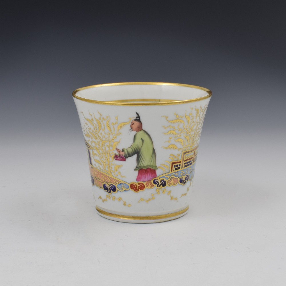 Chamberlain Worcester Porcelain Tapered Coffee Can Chinoiserie Pattern 767 View II