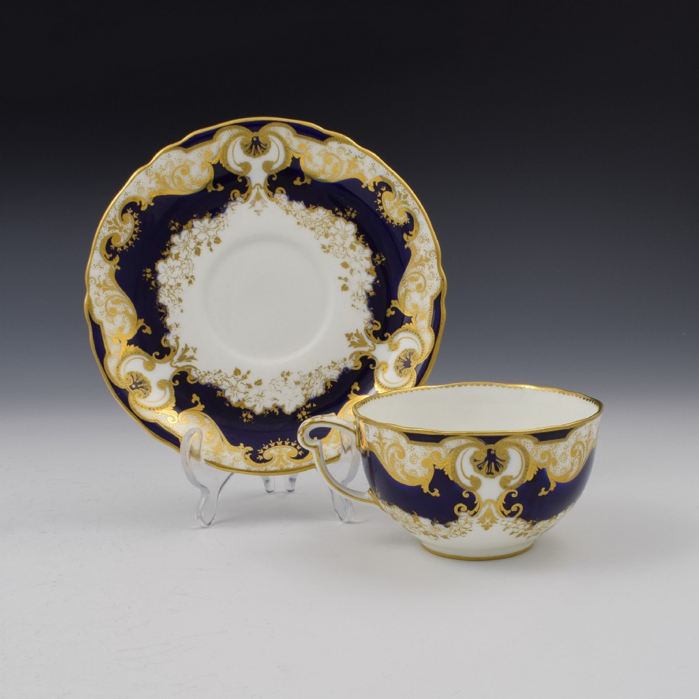 Fine Edwardian Royal Crown Derby Porcelain Tea Cup & Saucer 7347