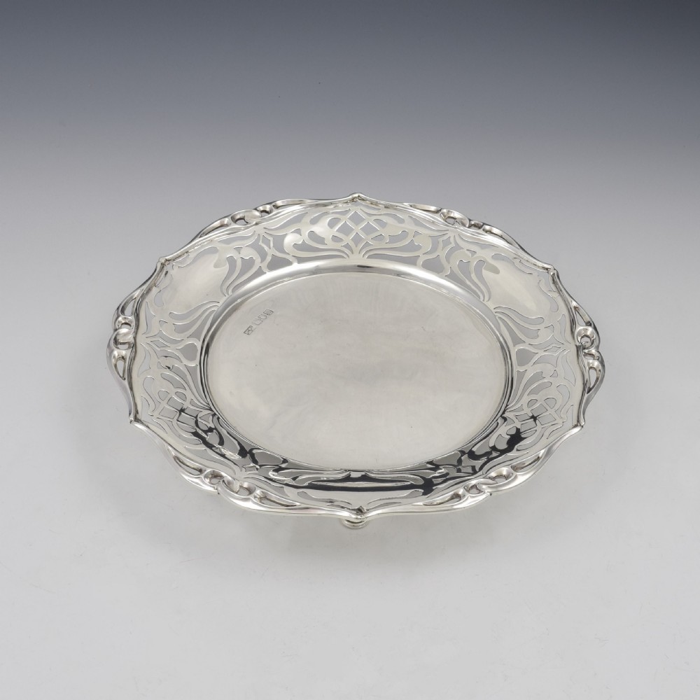 Fine Edwardian Art Nouveau Pierced Silver Comport / Tazza Mappin & Webb View II