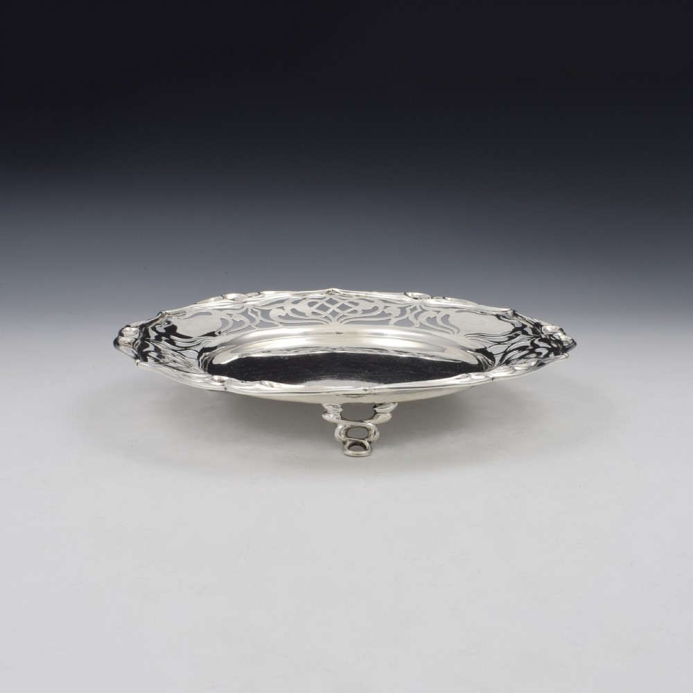 Fine Edwardian Art Nouveau Pierced Silver Comport / Tazza Mappin & Webb View IV