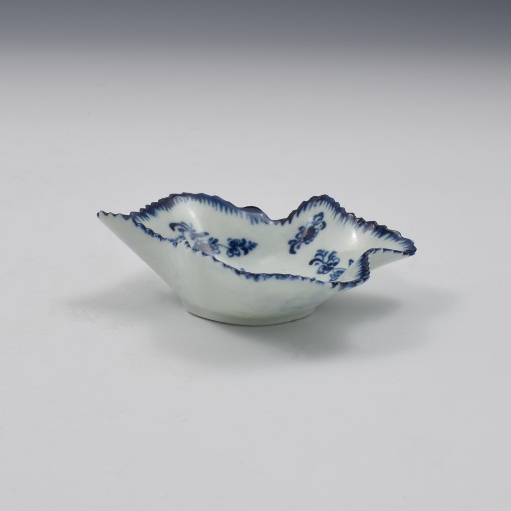 First Period Worcester Porcelain Leaf Vine Pickle Dish c.1765 View IV