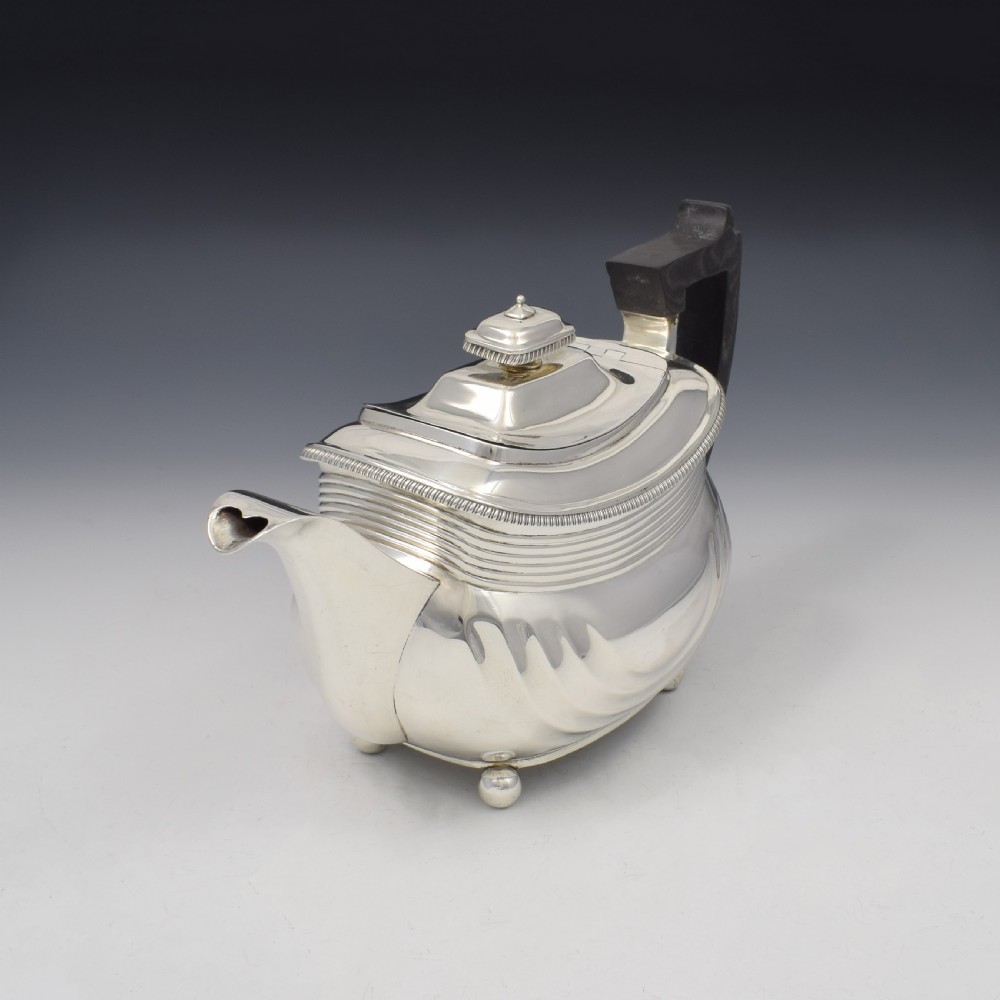 Fine Georgian Silver Bombe Teapot 1806 View IV