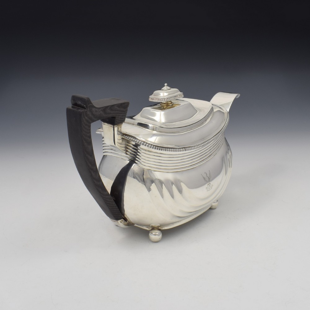 Fine Georgian Silver Bombe Teapot 1806 View VIII