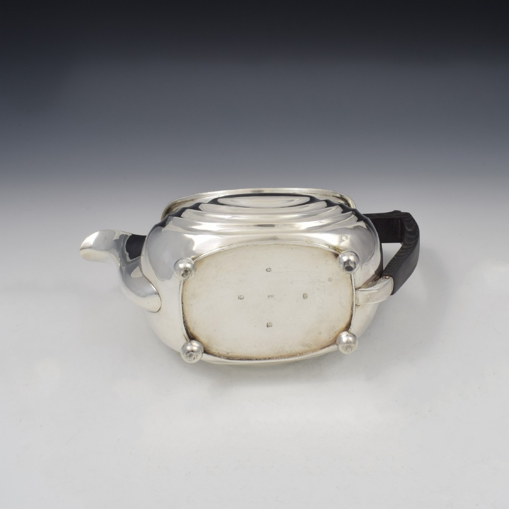 Fine Georgian Silver Bombe Teapot 1806 View IX