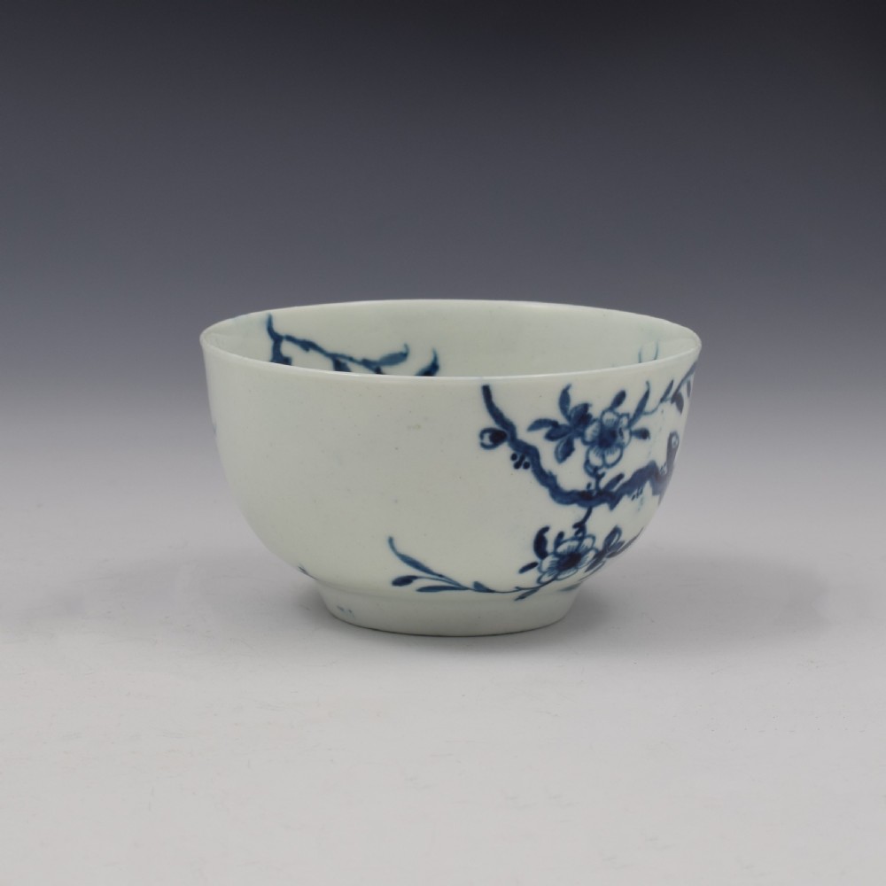 First Period Worcester Porcelain Prunus Root Tea Bowl & Saucer c.1760 View IV