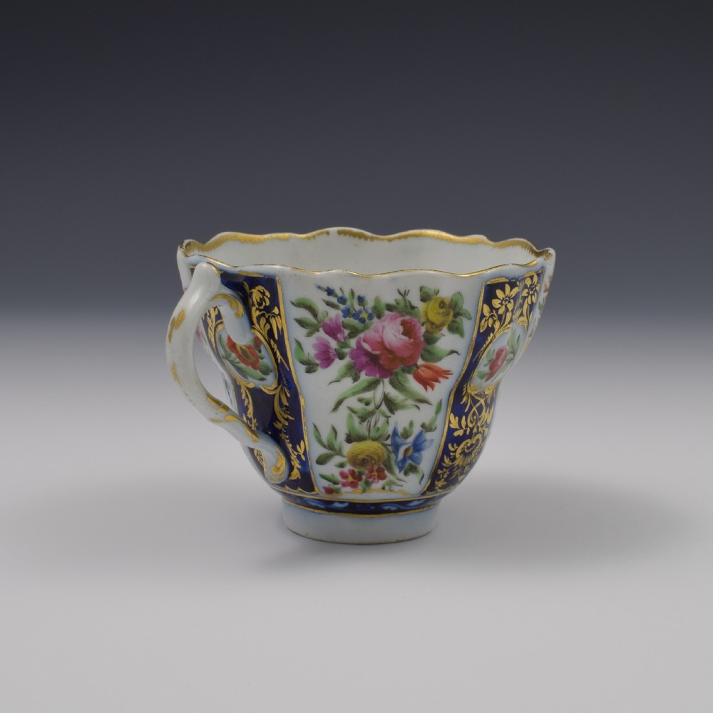 First Period Worcester Porcelain Queen's Pattern Chocolate Cup c.1768 View VIII