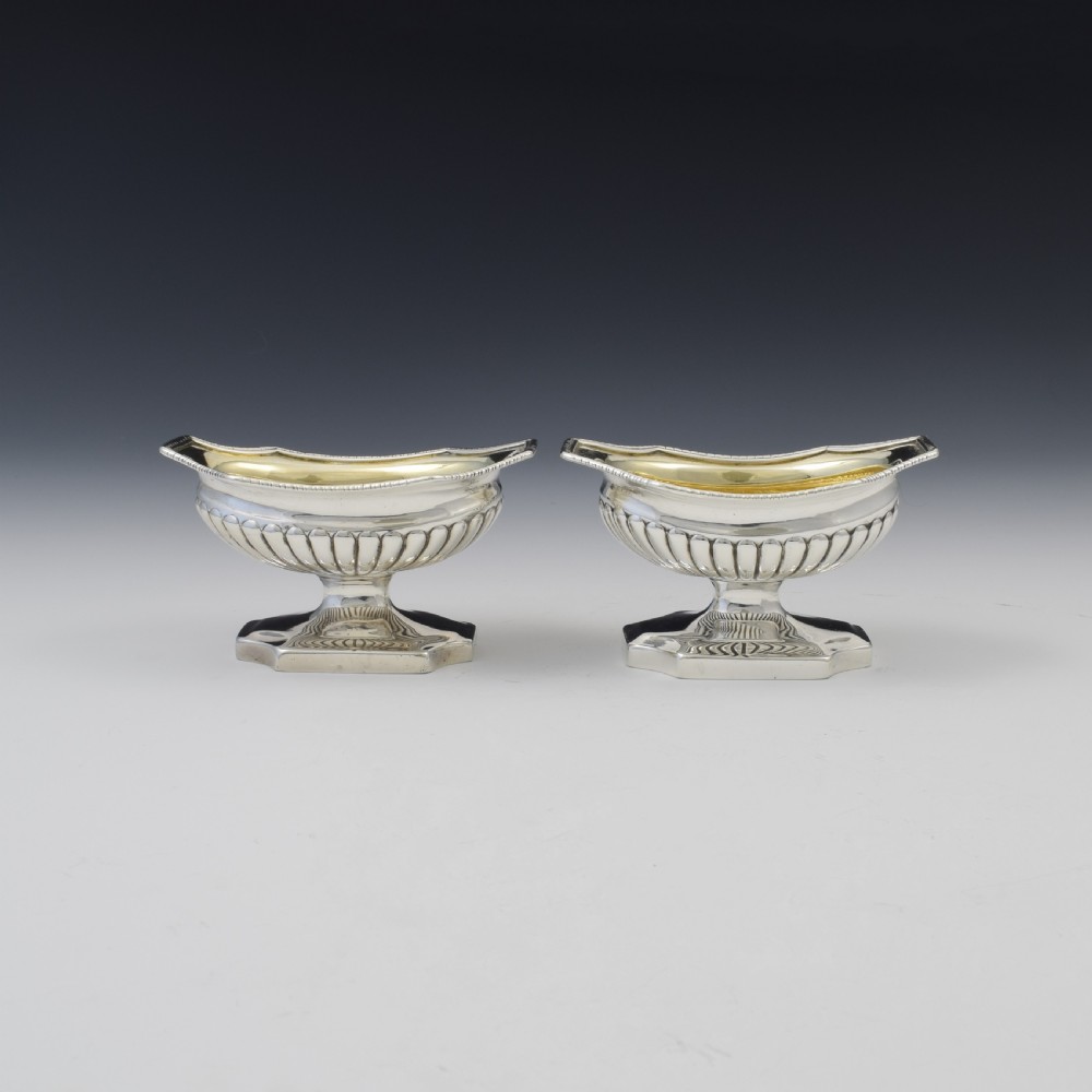 George III Pair Of Neoclassical Silver Salts Robert & Samuel Hennell Set 2 View III