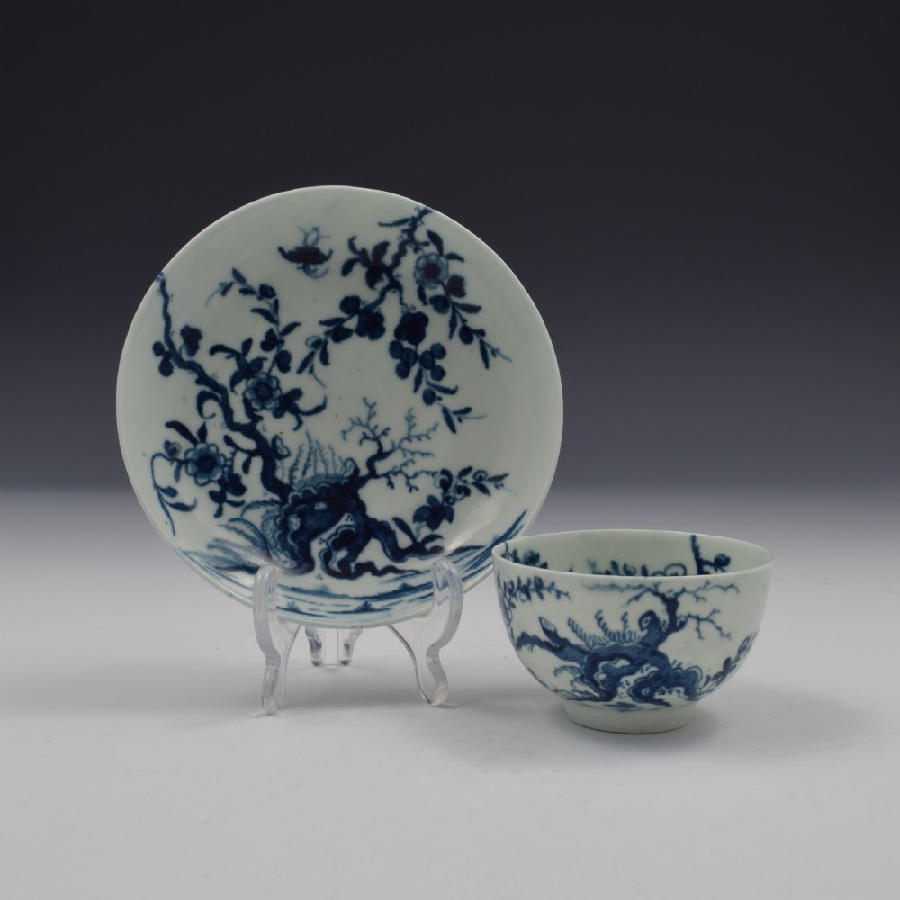 First Period Worcester Porcelain Prunus Root Tea Bowl & Saucer c.1760