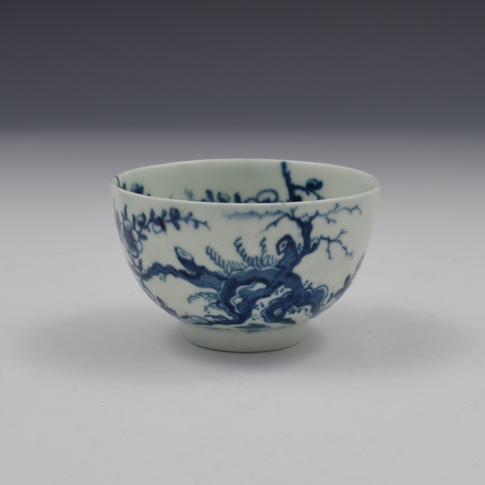 First Period Worcester Porcelain Prunus Root Tea Bowl & Saucer c.1760 View III