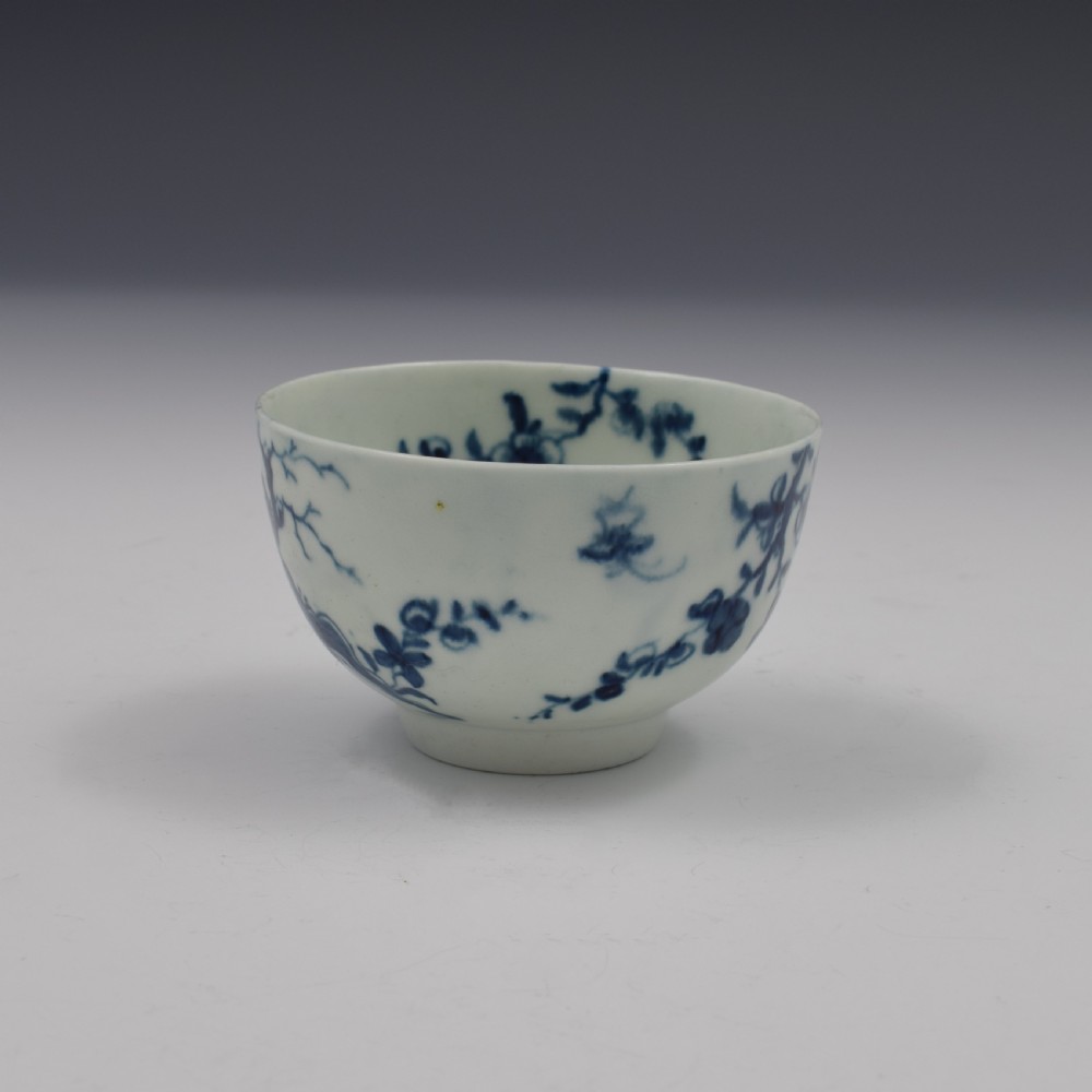 First Period Worcester Porcelain Prunus Root Tea Bowl & Saucer c.1760 View IV