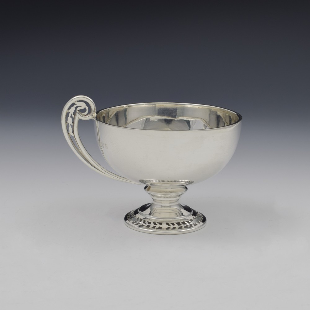 Pretty Art Deco Silver Pedestal Christening Cup / Mug Chester 1928 View IV