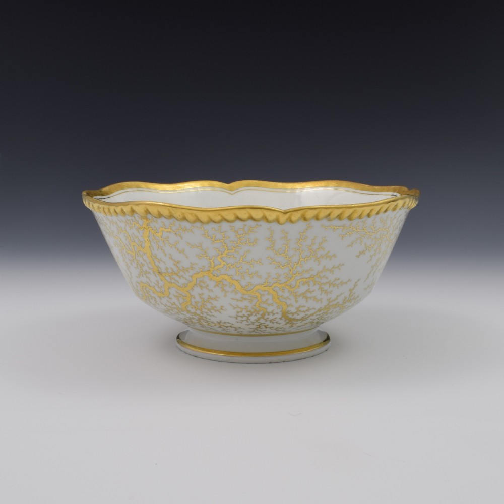 Large Flight, Barr & Barr Worcester Porcelain Gilt Seaweed Bowl c.1815 View III