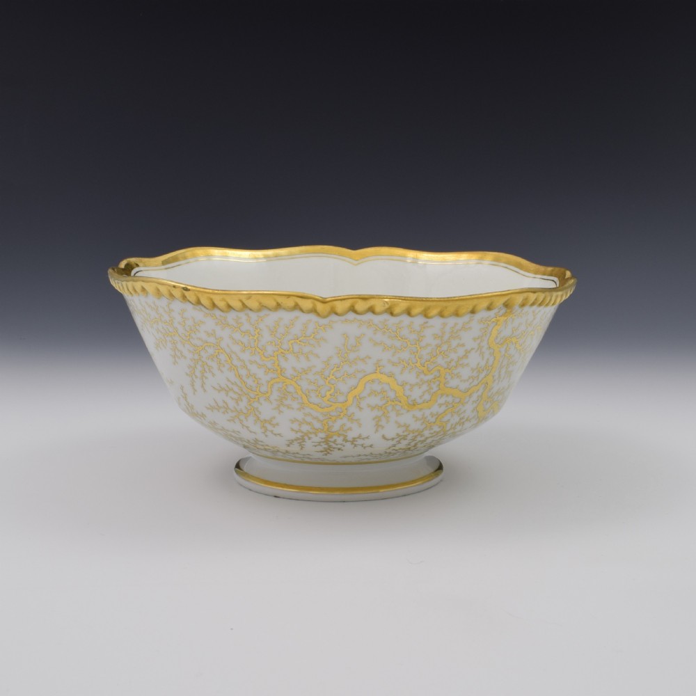 Large Flight, Barr & Barr Worcester Porcelain Gilt Seaweed Bowl c.1815 View IV