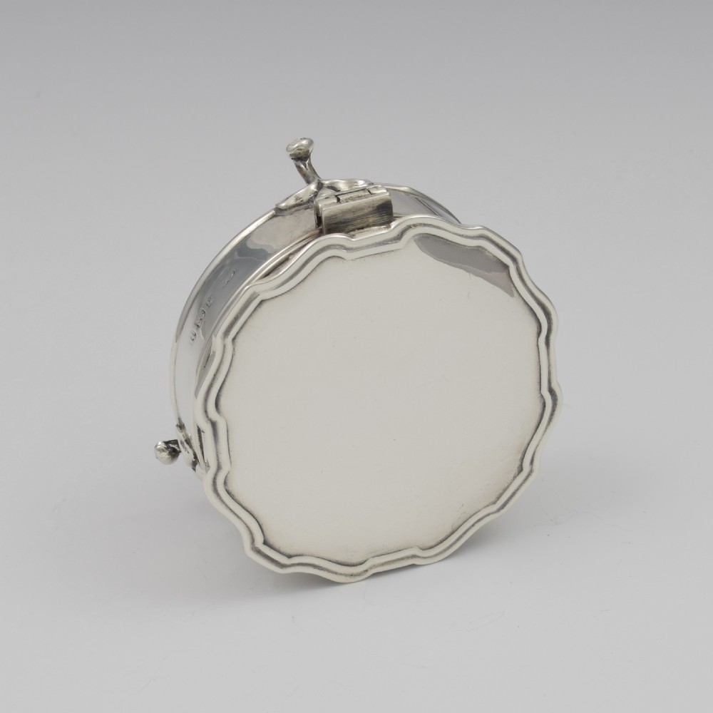 Pretty Art Nouveau Silver Jewellery Box  View III