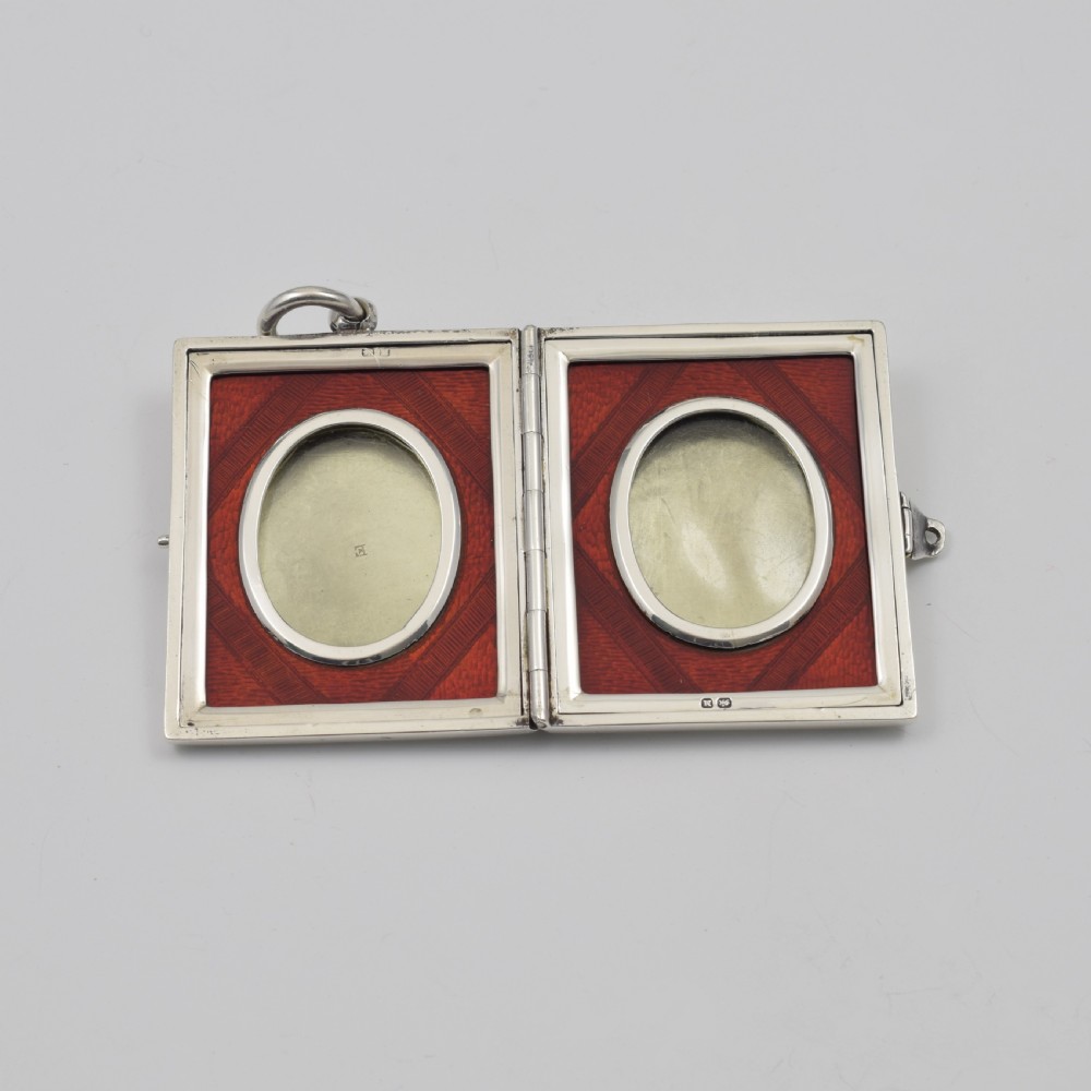 Fine Victorian Silver & Enamel Travelling / Pocket Double Photograph Frame View II