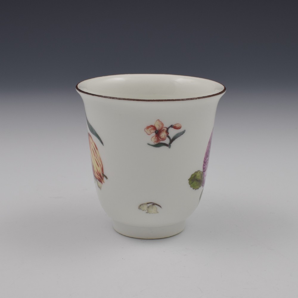 Fine Meissen Porcelain Holzschnittblumen Woodcut Flowers Chocolate Cup c.1740 View III