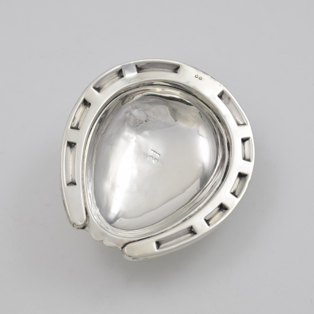 Victorian Novelty Silver Horseshoe Trinket Dish / Desk Tidy 1887 View V